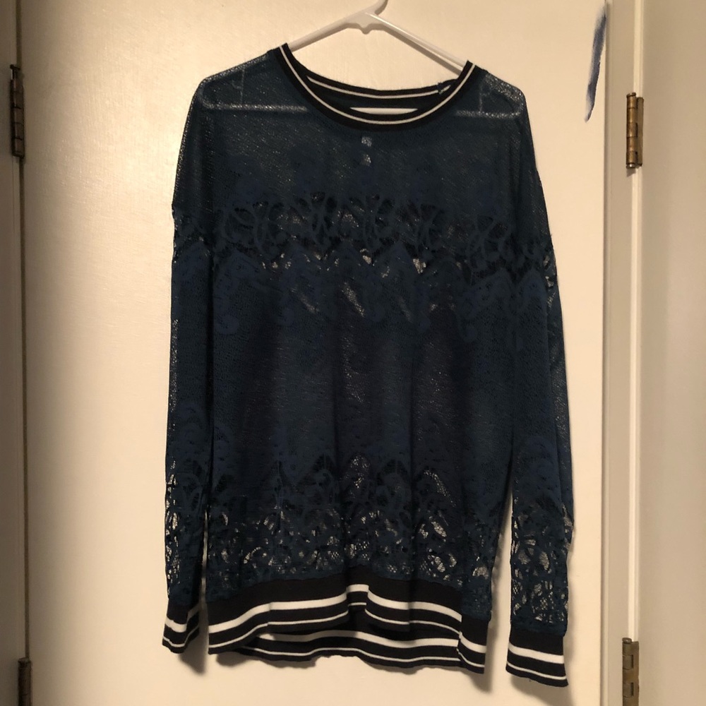 Fabletics lace tunic